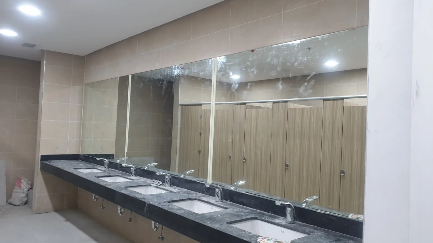 Monde Nissin custom mirror installation